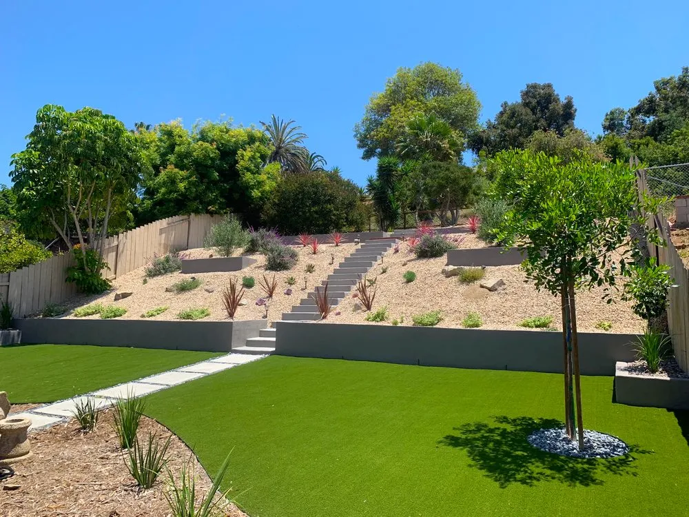 Top-rated yard cleanup service in San Diego, CA - Clayton's Garden Crafters