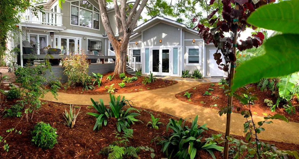 Reliable lawn mowing service experts serving San Diego, CA - Clayton's Garden Crafters