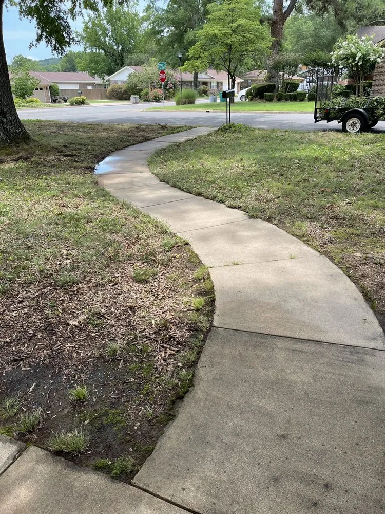 Affordable lawn care service in Dover, AR - Clean & Cut Residential Services