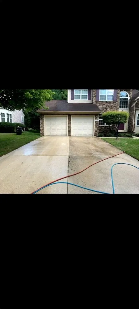 Affordable lawn mowing service in Bethesda, MD - Clean Ahead Custodial Services