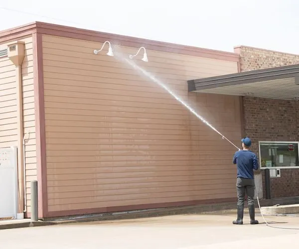 Top-rated lawn mowing service in Bethesda, MD by Clean Ahead Custodial Services