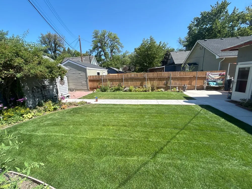 Custom landscaping services experts serving Louisville, KY - Clean Air Lawn Care- Louisville