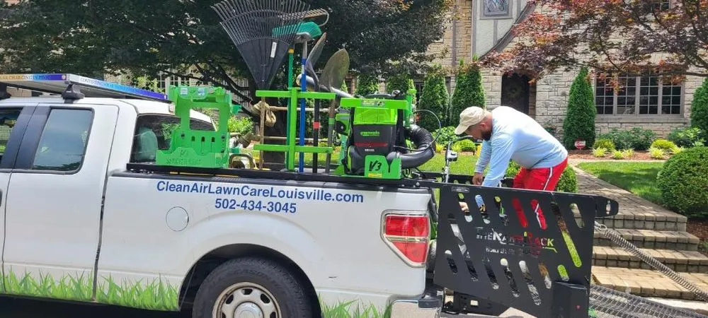 Top-rated lawn care service experts serving Louisville, KY - Clean Air Lawn Care- Louisville