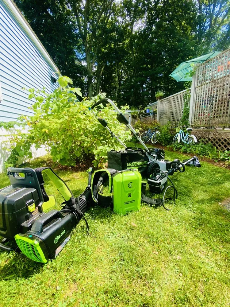 Top-rated yard cleanup service in Westford, MA by Clean Air Lawn Care Boston