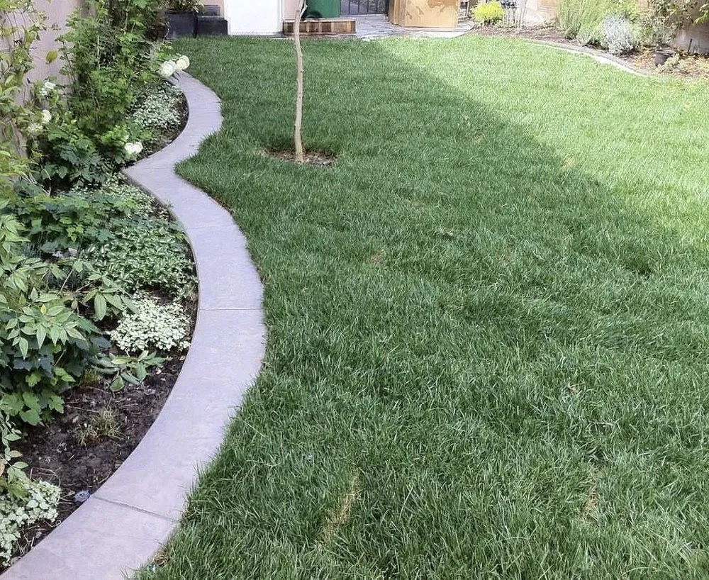 Reliable landscaping services in Urbandale, IA - Clean And Green