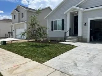 Local lawn mowing service in Syracuse, UT by Clean and Green Yard and Haul