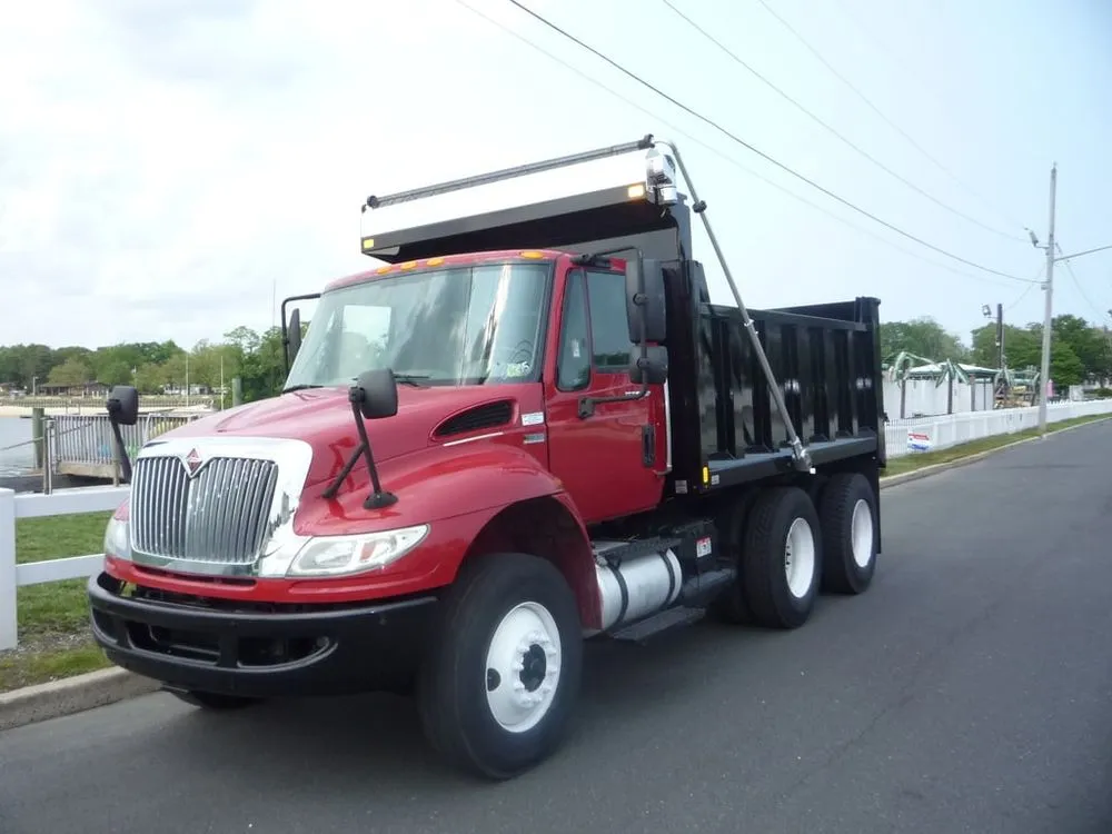 Expert lawn care service for homes across Bay Minette, AL - Clean As A Whistle