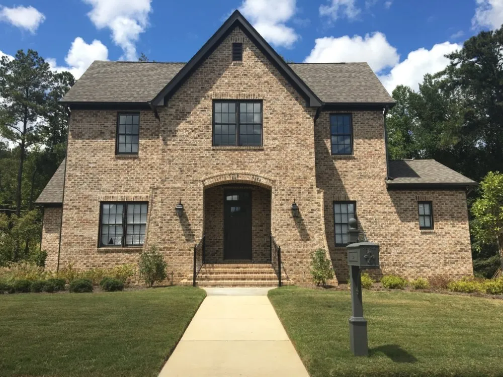 Top-rated lawn care service with custom design across Warrior, AL - Clean Cut & Clear