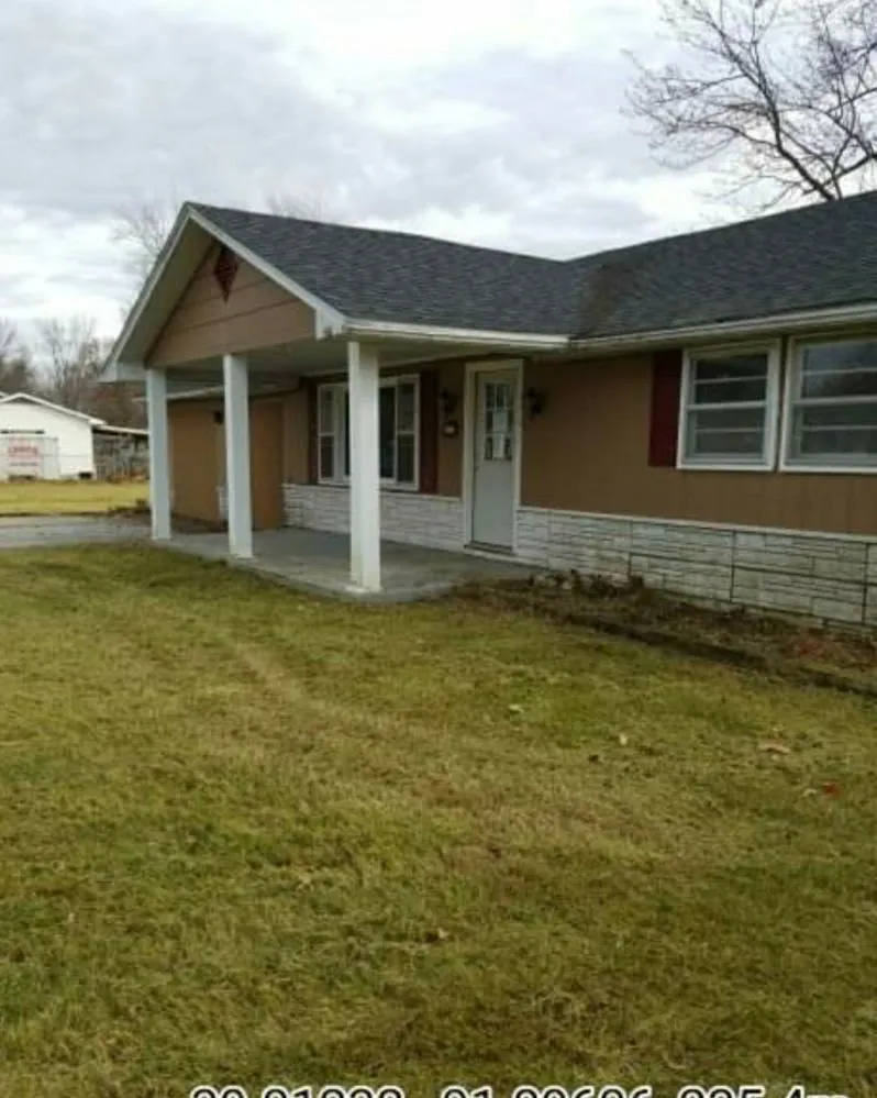 Local yard maintenance in Columbia, MO - Clean Cut Home Service