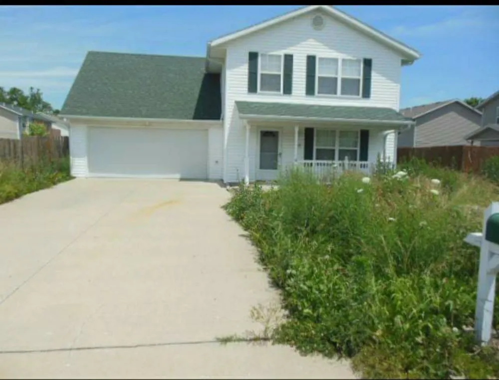 Local outdoor landscaping in Columbia, MO by Clean Cut Home Service