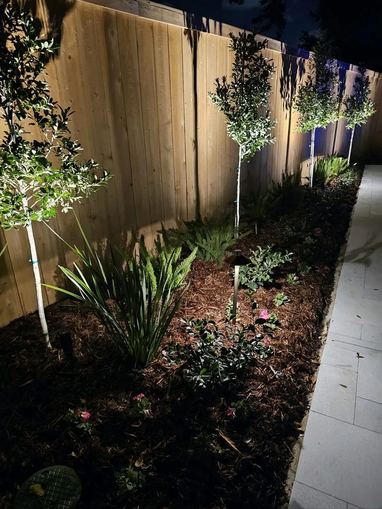 Custom outdoor landscaping experts serving Kenner, LA - Clean Cut Landscape Co.