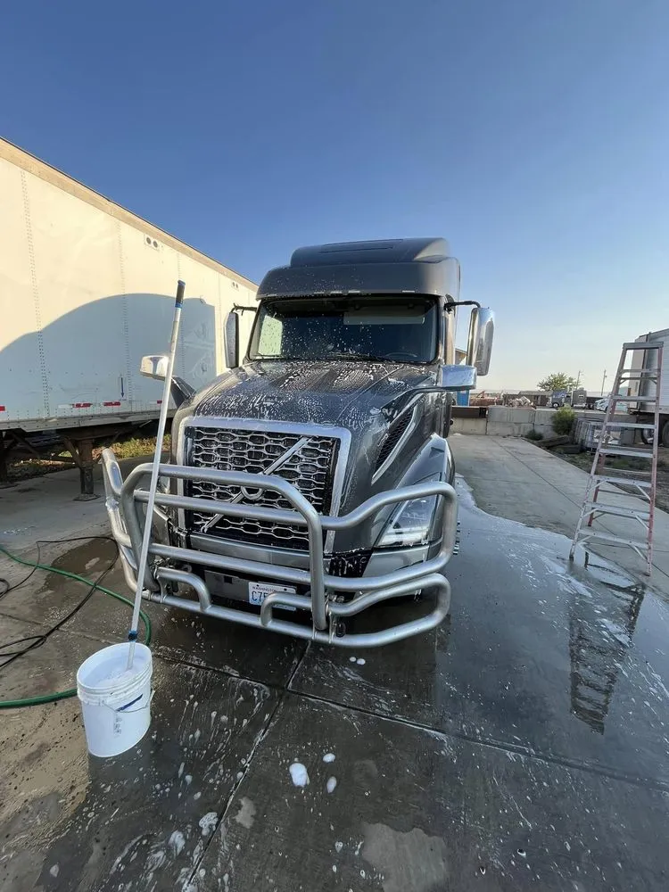 Affordable outdoor landscaping experts serving Sunnyside, WA - Clean Cut Landscape