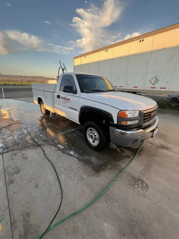 Expert garden landscaping for residential properties in Sunnyside, WA by Clean Cut Landscape