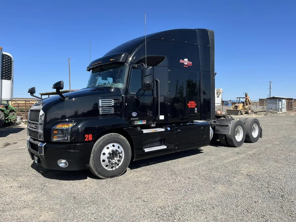 Trusted yard cleanup service in Sunnyside, WA by Clean Cut Landscape