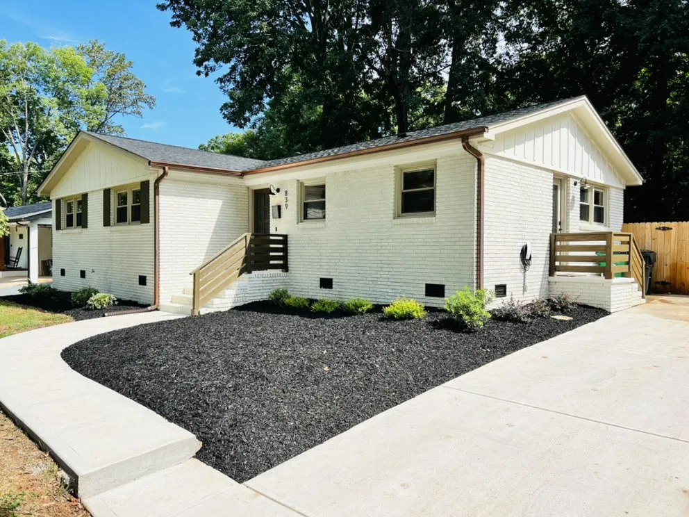 Trusted garden landscaping in Charlotte, NC - Clean Cut Landscaping