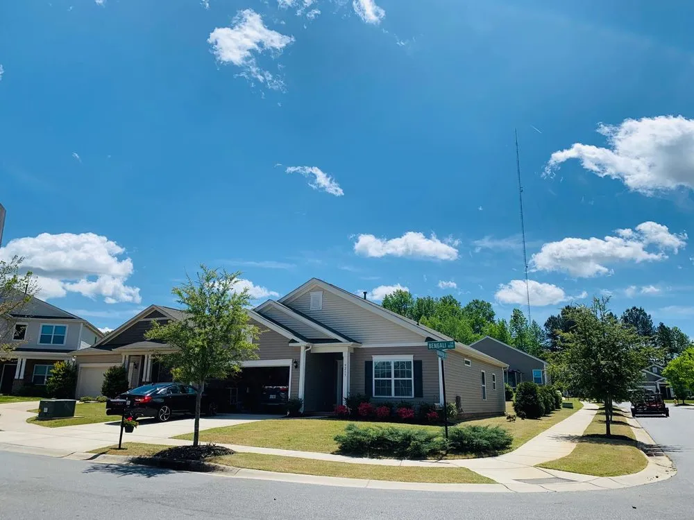 Top-rated garden landscaping experts serving Charlotte, NC - Clean Cut Landscaping