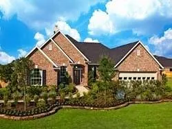 Affordable yard cleanup service experts serving Brooklyn Park, MN - Clean Cut Lawn & Landscape