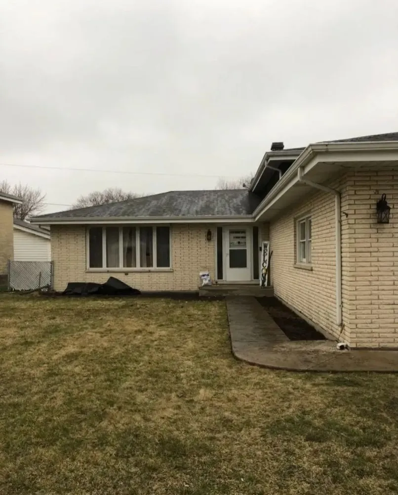 Local lawn mowing service for year-round maintenance across Bolingbrook, IL - Clean Cut Lawn Care