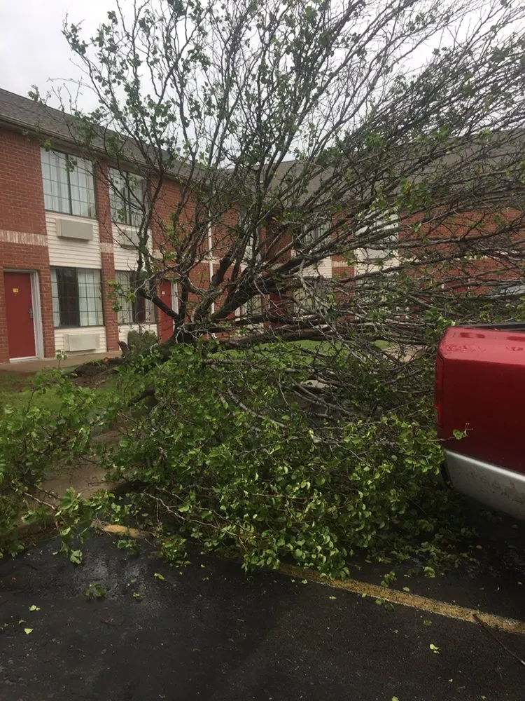 Trusted outdoor landscaping experts serving Broken Arrow, OK - Clean Cut Lawn Care