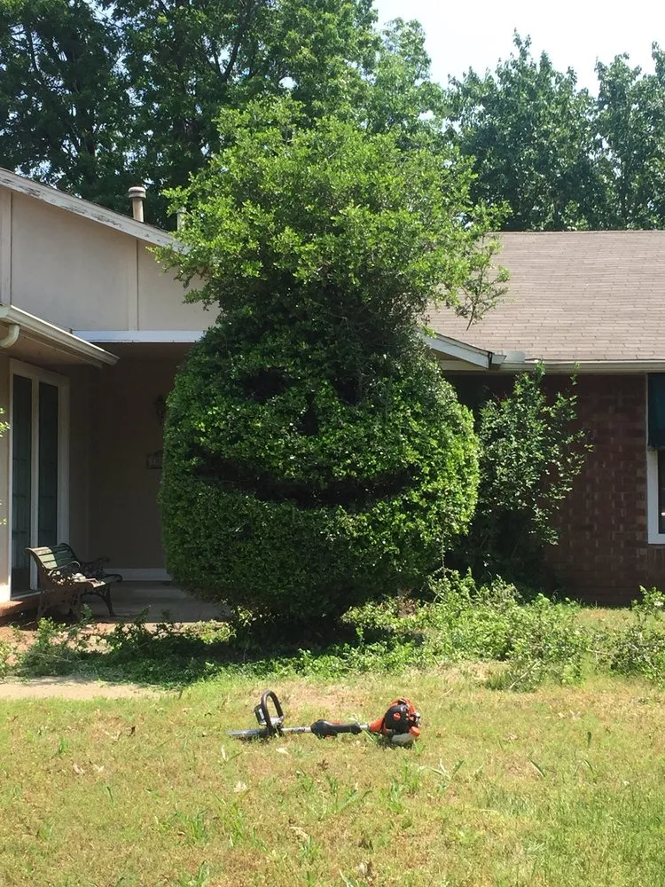 Professional landscape design in Broken Arrow, OK by Clean Cut Lawn Care