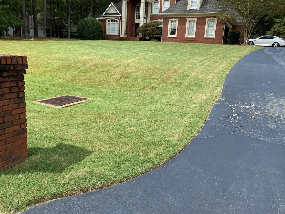 Trusted garden landscaping in Phenix City, AL by Clean Cut Lawn Care