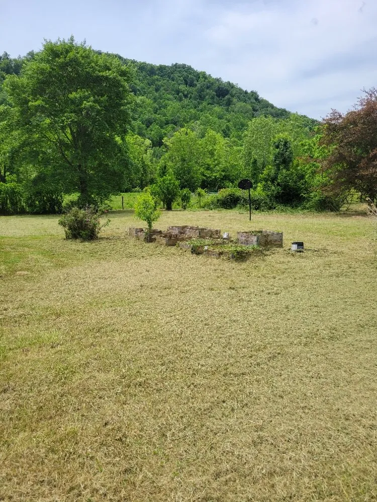 Affordable lawn mowing service for year-round maintenance across Clay City, KY - Clean Cut Lawn Care Services