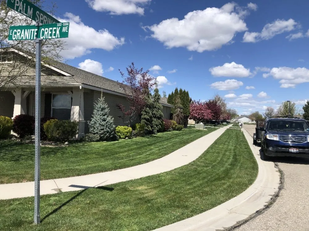 Custom garden landscaping in Boise, ID - Clean Cut Lawn Maintenance