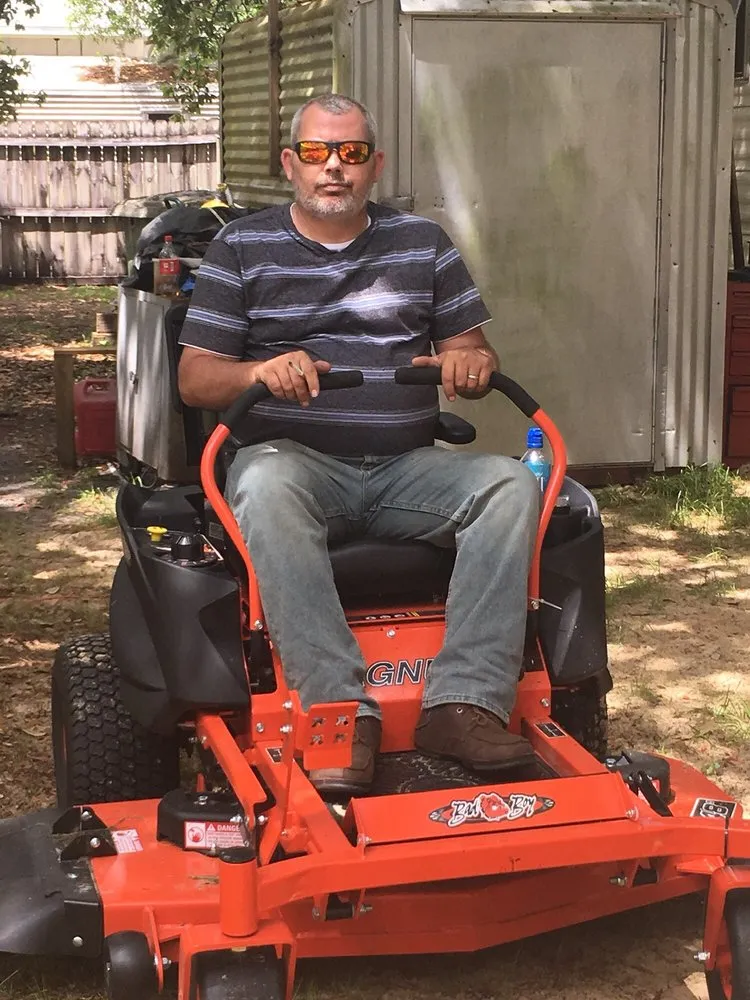 Custom garden landscaping experts serving Satsuma, FL - Clean Cut Lawn Pros