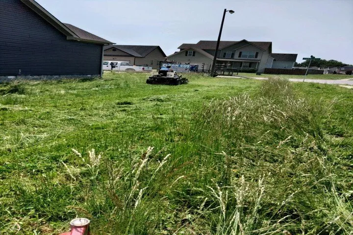 Reliable landscaping services for beautiful yards in Clarksville, TN by Clean Cut Lawn Service