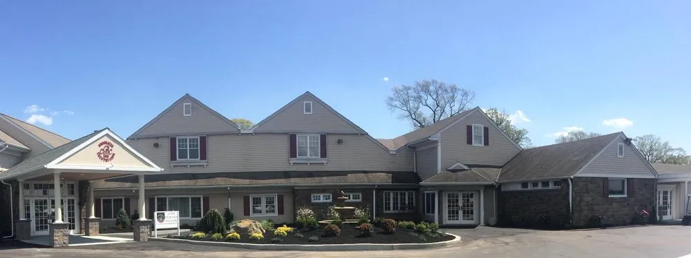 Professional outdoor landscaping experts serving Linfiled, PA - Clean Cut Lawn Service