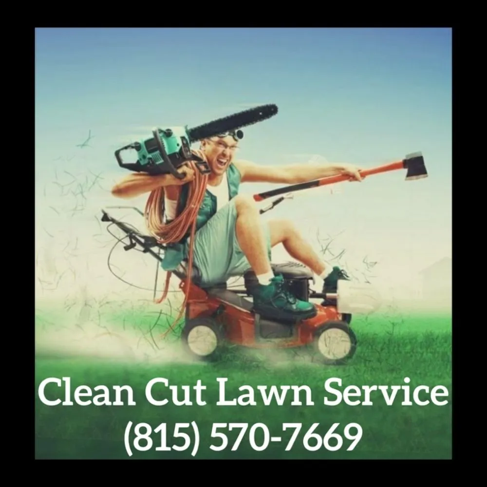 Top-rated lawn mowing service in Elgin, IL - Clean Cut Lawn Services