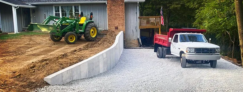 Professional yard maintenance near you in Waterloo, IL by Clean Cut LawnCare & Landscaping