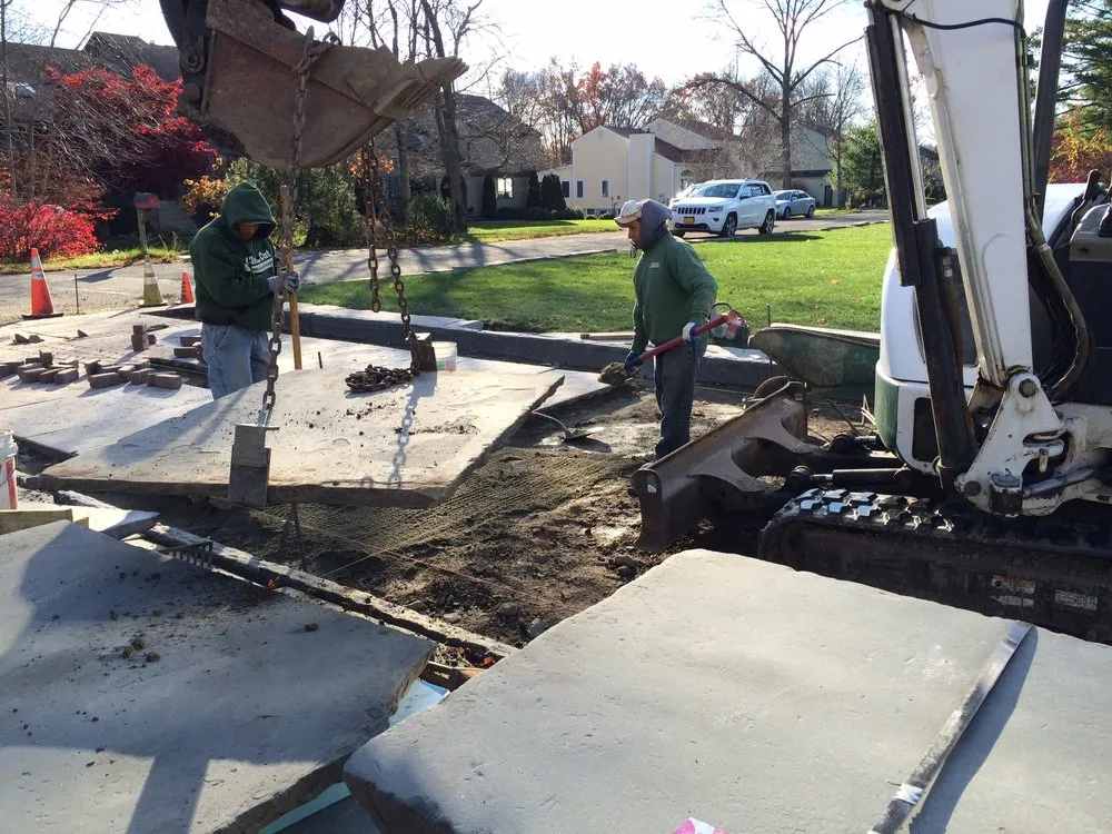 Top-rated garden landscaping in Ossining, NY by Clean Cut Lawns & Landscapes