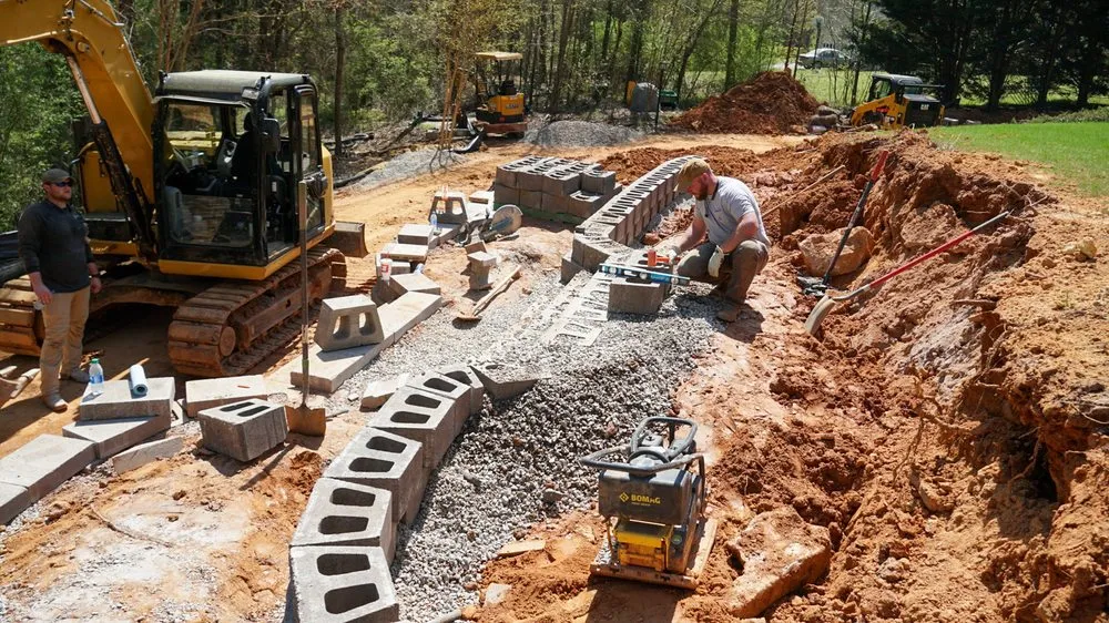 Top-rated garden landscaping with custom design in Carrollton, GA by Clean Cut Lawns And Landscaping