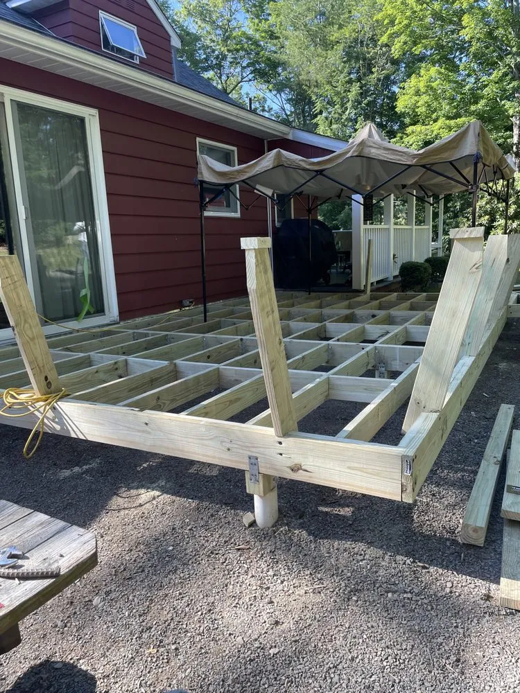 Top-rated yard cleanup service for beautiful yards across Milford, PA - Clean Cut Lawns