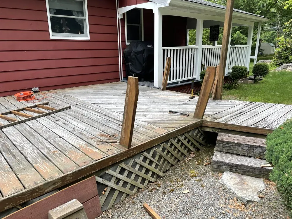 Local outdoor landscaping experts serving Milford, PA - Clean Cut Lawns