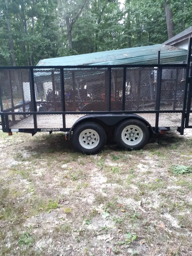 Custom lawn care service experts serving Aylett, VA - Clean Cut Trash & Debris Removal Services