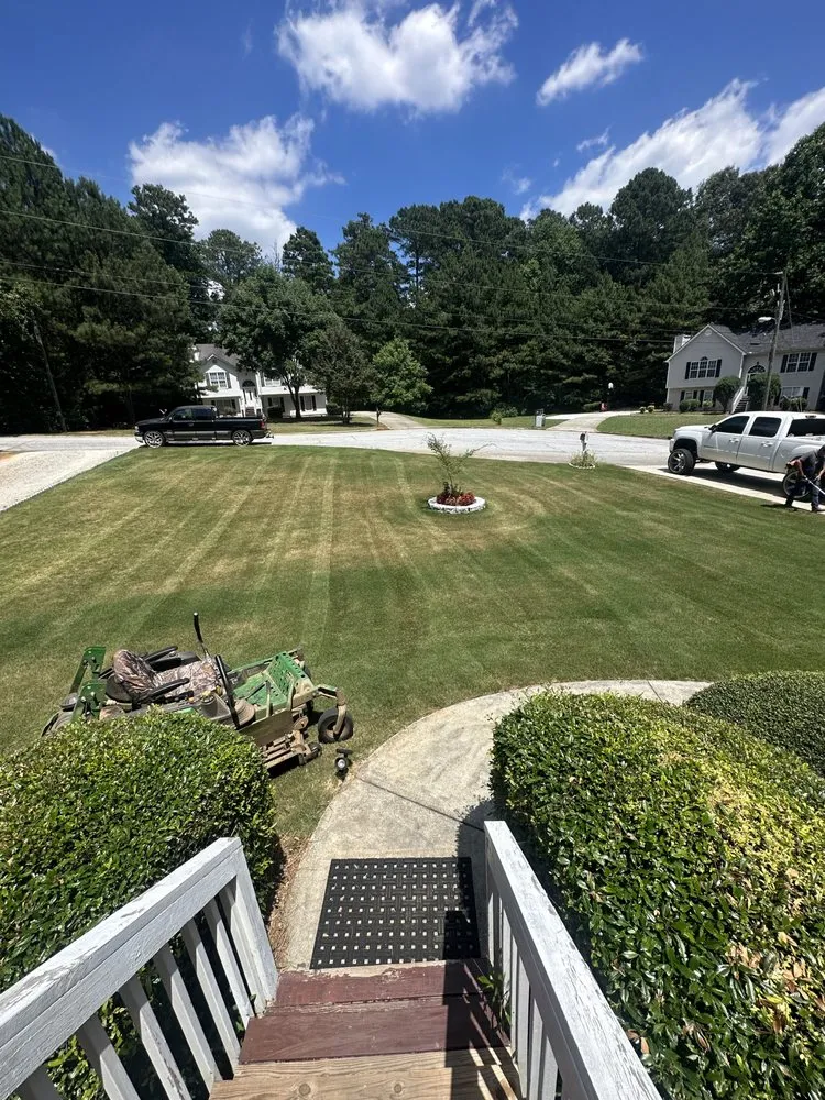 Local yard cleanup service near you in Dacula, GA by Clean Cuts Landscaping