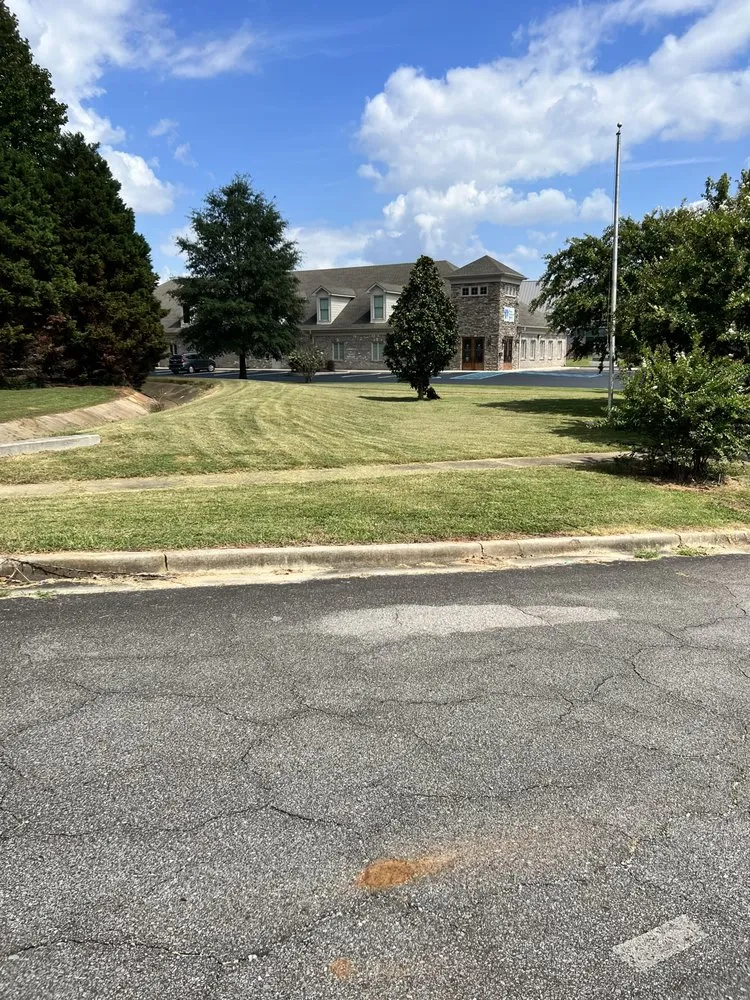 Professional garden landscaping for homes across Meridianville, AL - Clean Cuts lawn and landscape