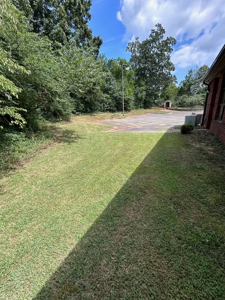 Top-rated residential landscaping for residential properties across Meridianville, AL - Clean Cuts lawn and landscape