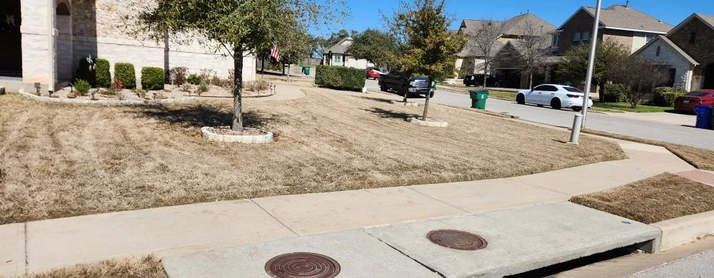 Top-rated lawn care service in Lago Vista, TX - Clean Cuts Lawn Service