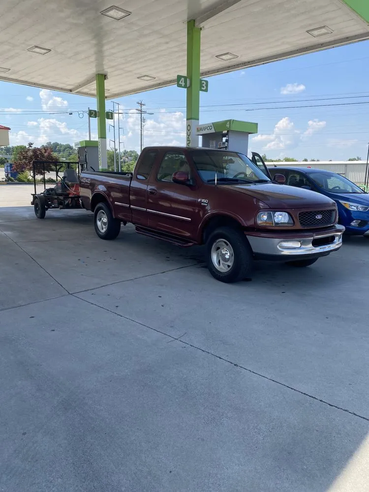 Reliable lawn care service experts serving Ringgold, GA - Clean Cuts Mowing