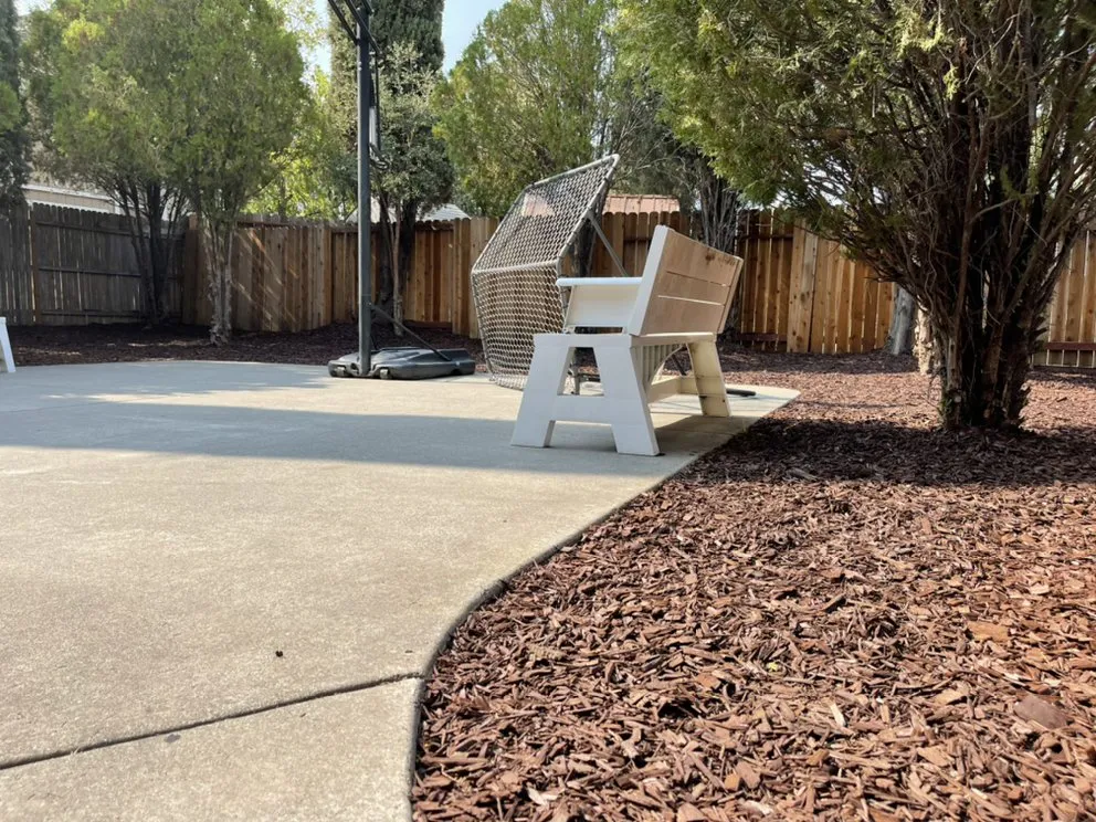 Custom yard cleanup service in Fairfield, CA - Clean Cutt Landscaping