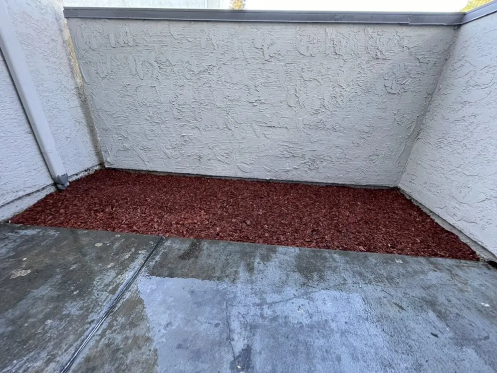 Custom yard cleanup service in Fairfield, CA by Clean Cutt Landscaping