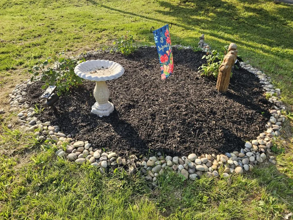 Expert landscaping services experts serving Columbia, TN - Clean Cutter Lawncare