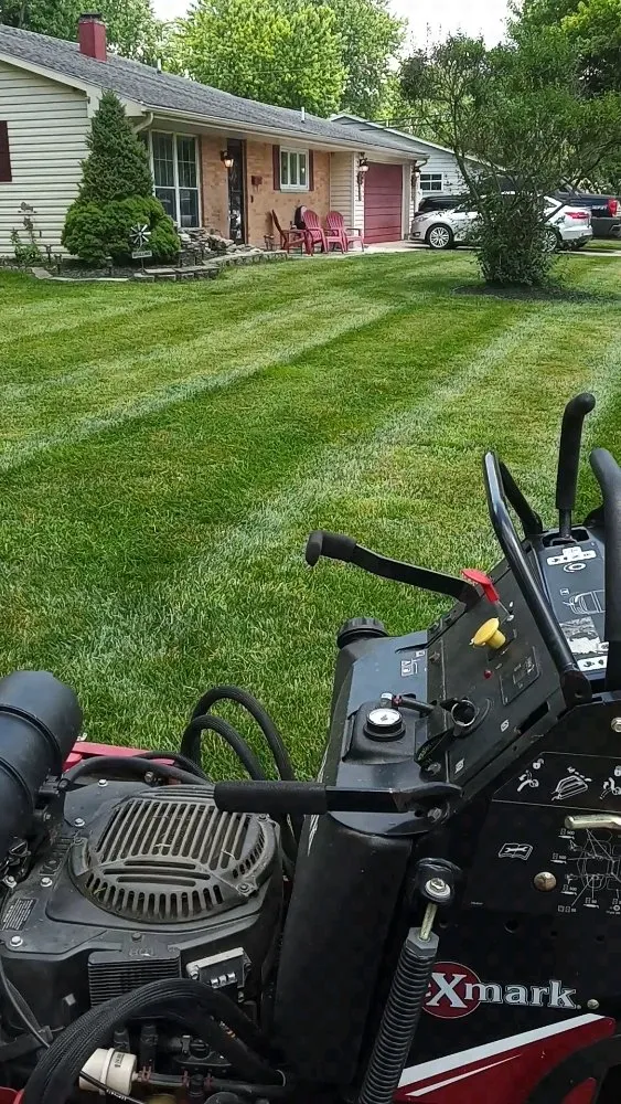 Affordable landscape design for beautiful yards in Dayton, OH by Clean Cutz Landscape & Hardscape