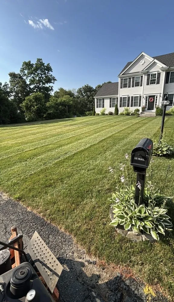 Expert lawn care service experts serving Taunton, MA - Clean Cutz Landscaping