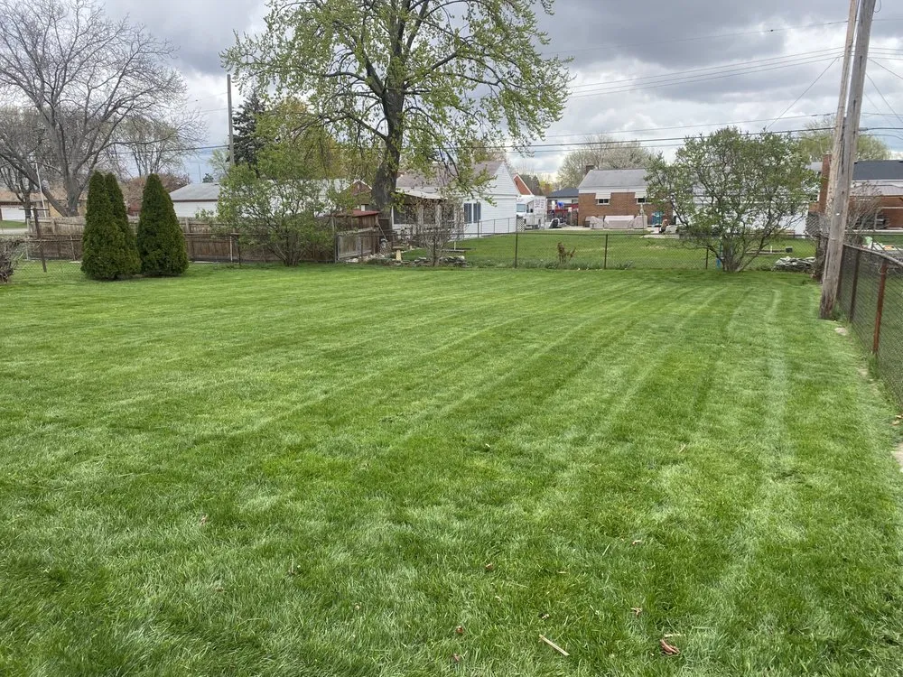 Reliable landscape design experts serving St. Clair Shores, MI - Clean Cutz Lawn Service