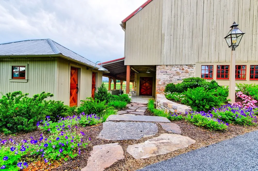 Top-rated yard cleanup service in New Holland, PA by Clean Energy Maintenance Inc.