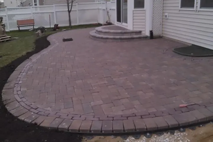 Trusted garden landscaping with custom design in Manhattan, IL by Clean Gardens Landscaping